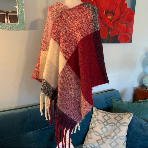 TAHARI Fringed Pullover Check Plaid Blanket Poncho OS S, M, L - Picture 1 of 5